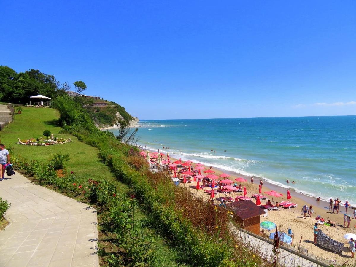 Бяла Клиф Форест - Byala Cliff Forest Luaran gambar